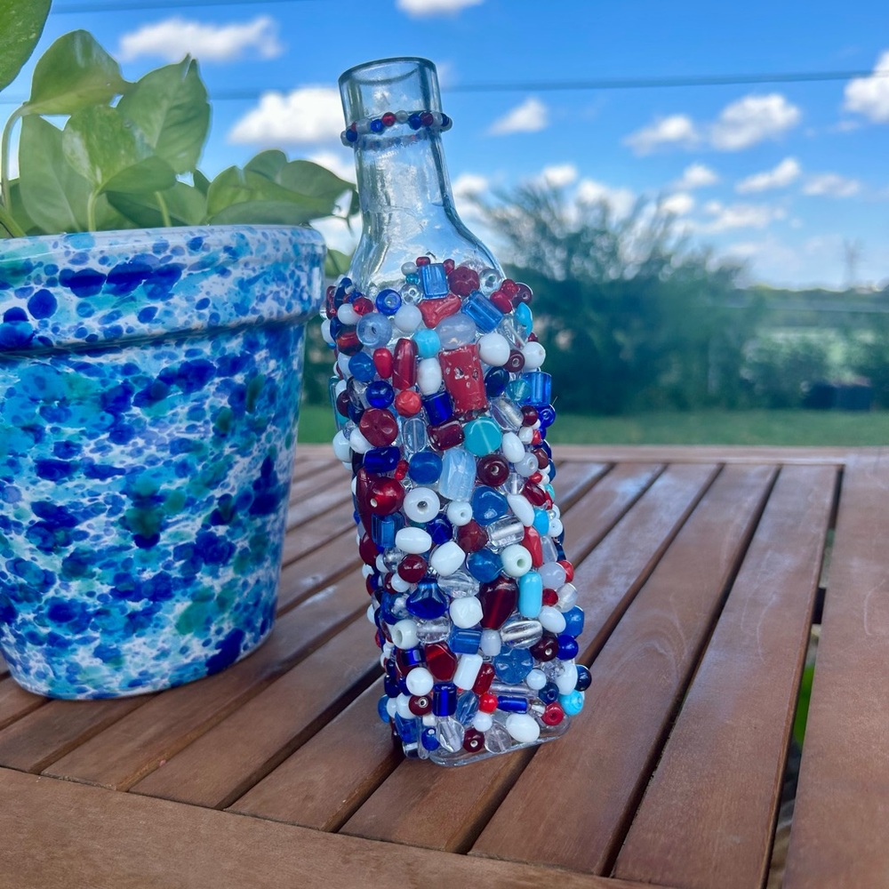 Patriotic Beaded Glass Art Bottle - Picture 7 of 7